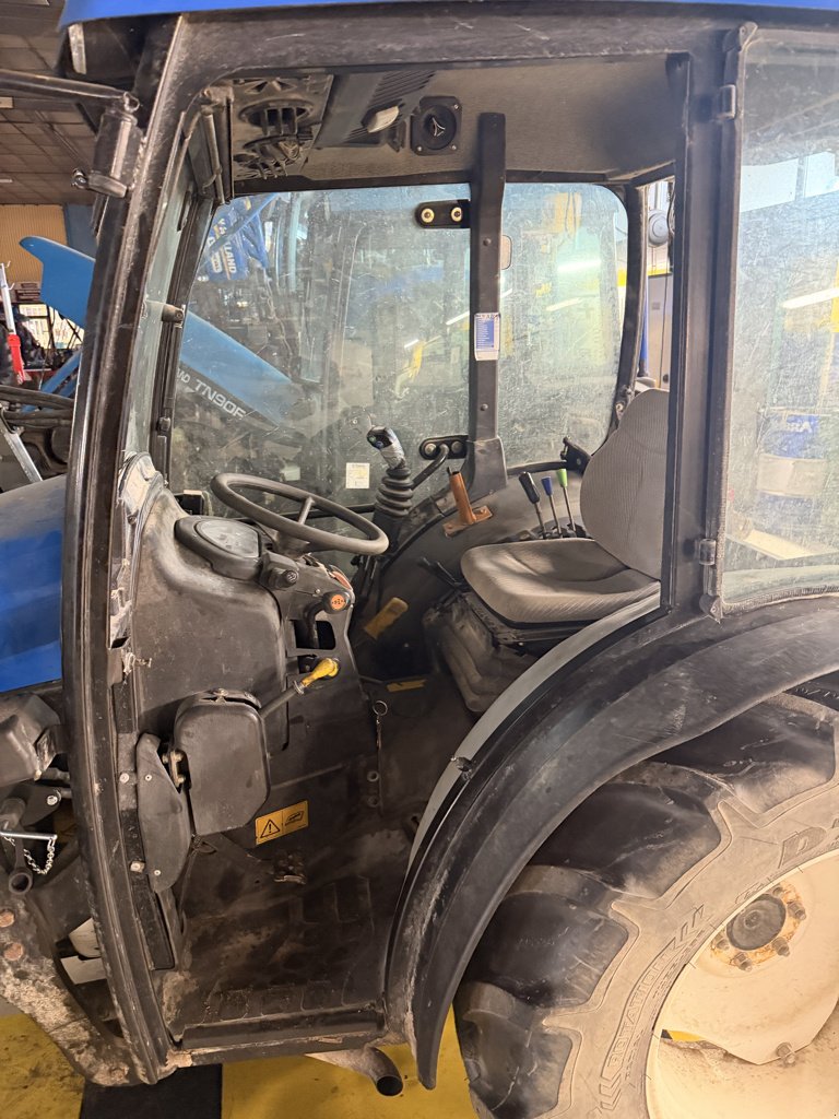 Traktor des Typs New Holland TCE 50, Gebrauchtmaschine in Chauvoncourt (Bild 11)
