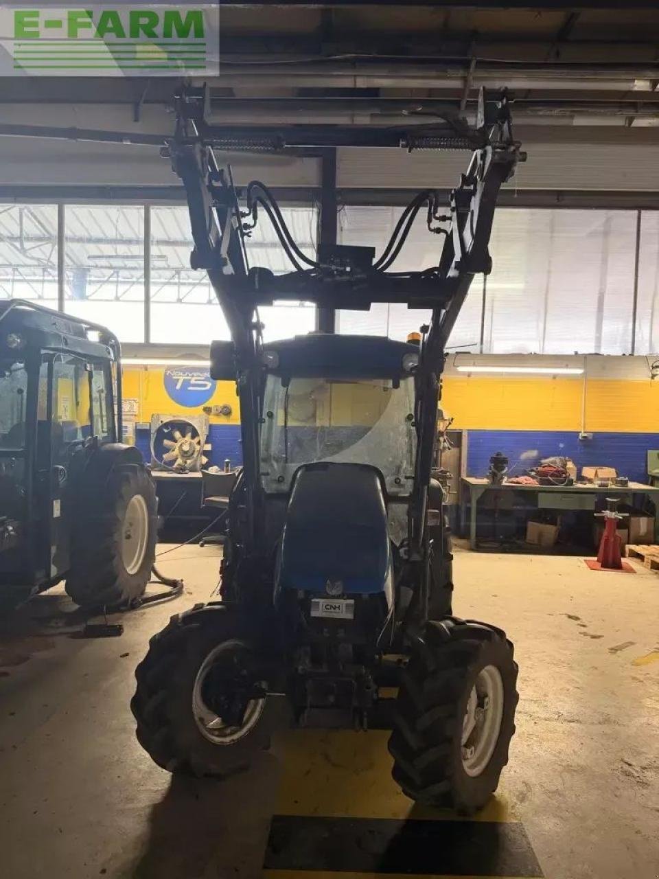 Traktor des Typs New Holland tce 50, Gebrauchtmaschine in CHAUVONCOURT (Bild 4)