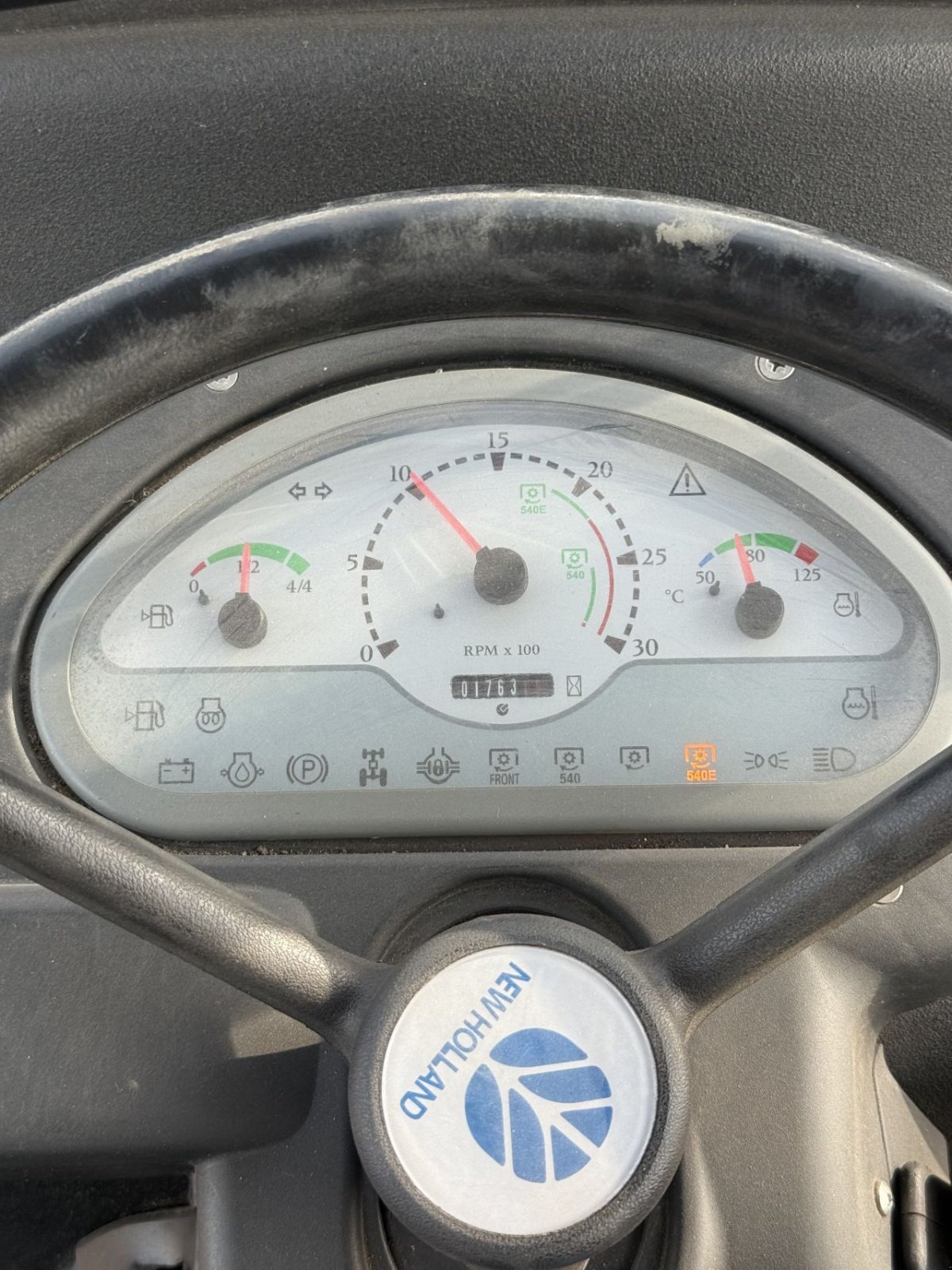 Traktor типа New Holland Tce45, Gebrauchtmaschine в Wadenoijen (Фотография 5)