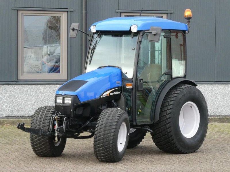 Traktor van het type New Holland TCE50 4wd / 03113 Draaiuren / Fronthef, Gebrauchtmaschine in Swifterband (Foto 1)