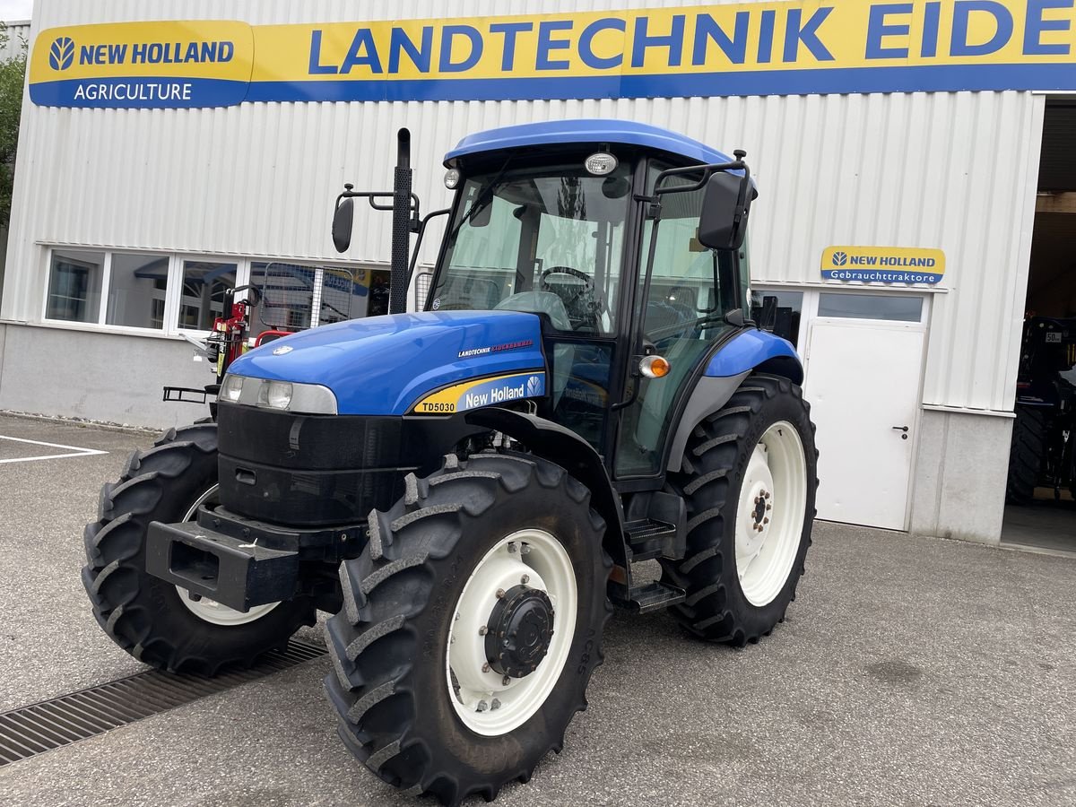 Traktor of the type New Holland TD 5030, Gebrauchtmaschine in Burgkirchen (Picture 1)