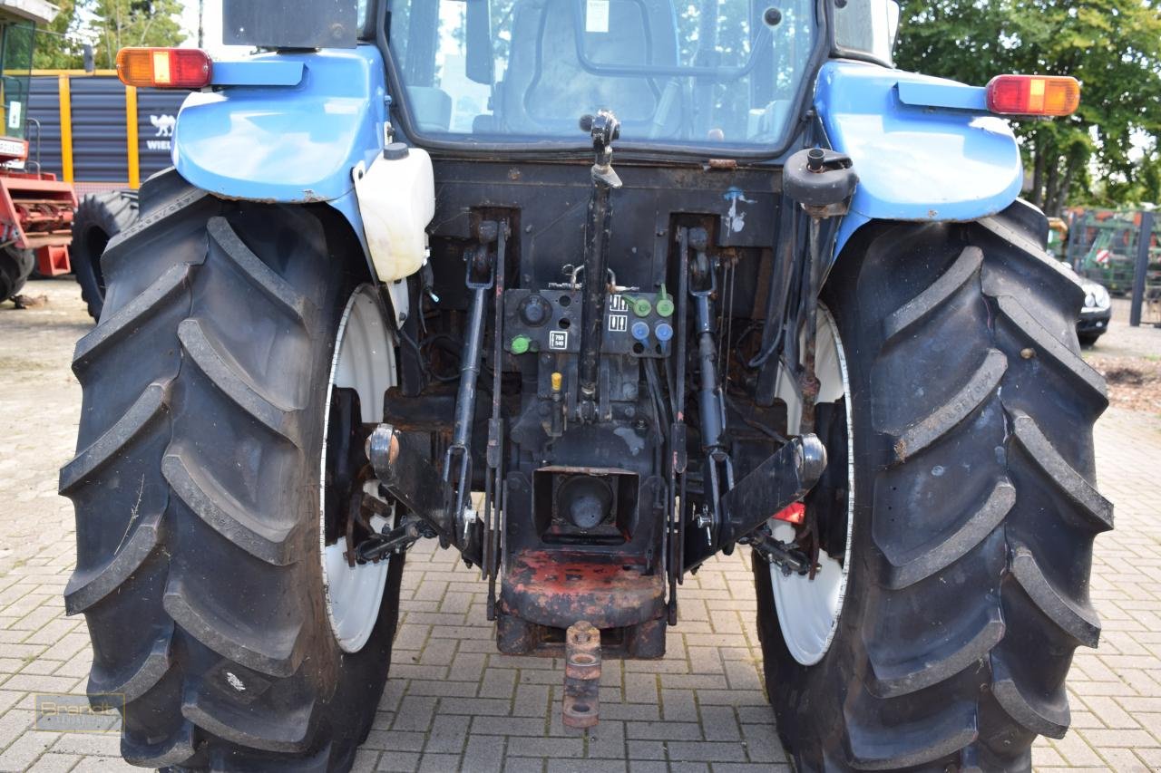 Traktor des Typs New Holland TD 5040, Gebrauchtmaschine in Oyten (Bild 8)