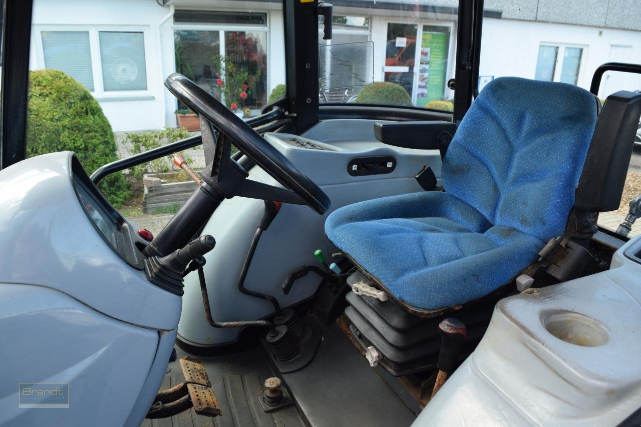 Traktor des Typs New Holland TD 5040, Gebrauchtmaschine in Oyten (Bild 9)