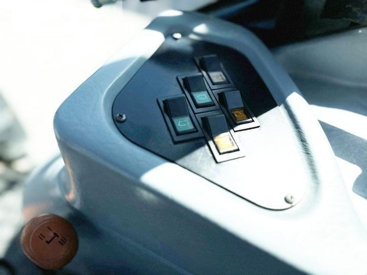 Traktor des Typs New Holland td 5040, Gebrauchtmaschine in SANKT MARIENKIRCHEN BEI SCHÄRDING (Bild 10)