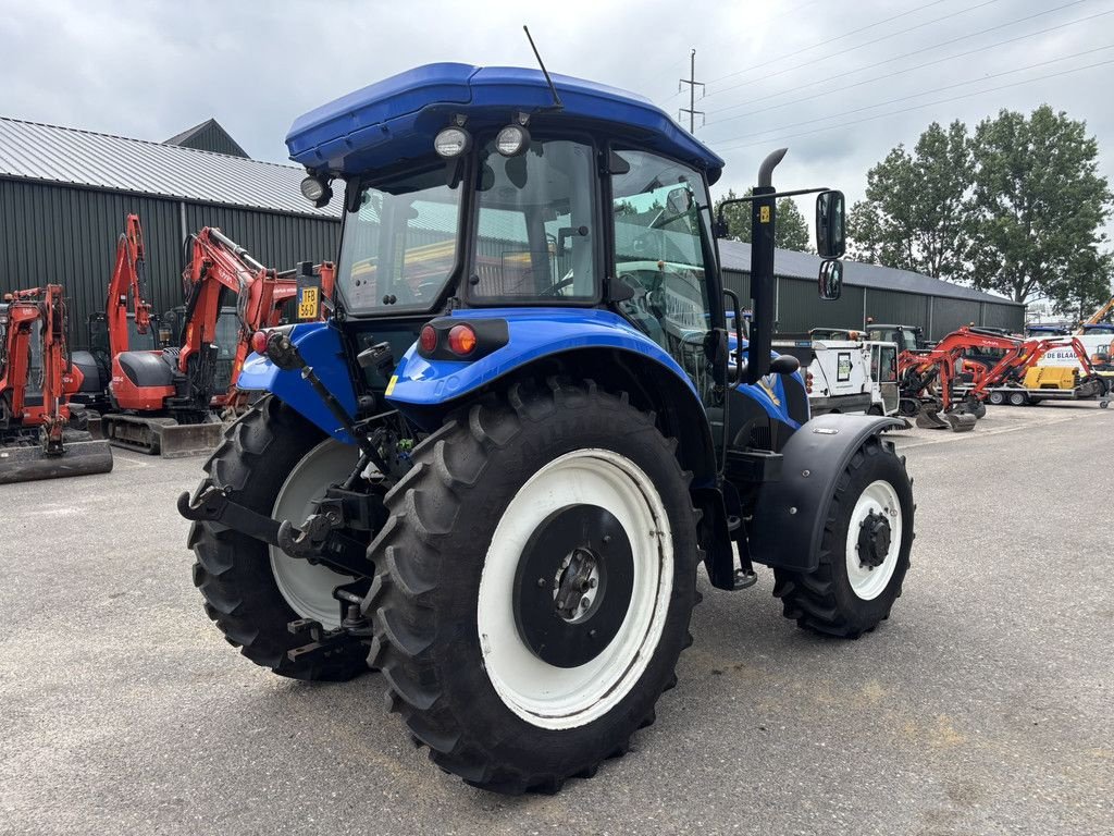 Traktor des Typs New Holland TD 5.115, Gebrauchtmaschine in Heerenveen (Bild 4)