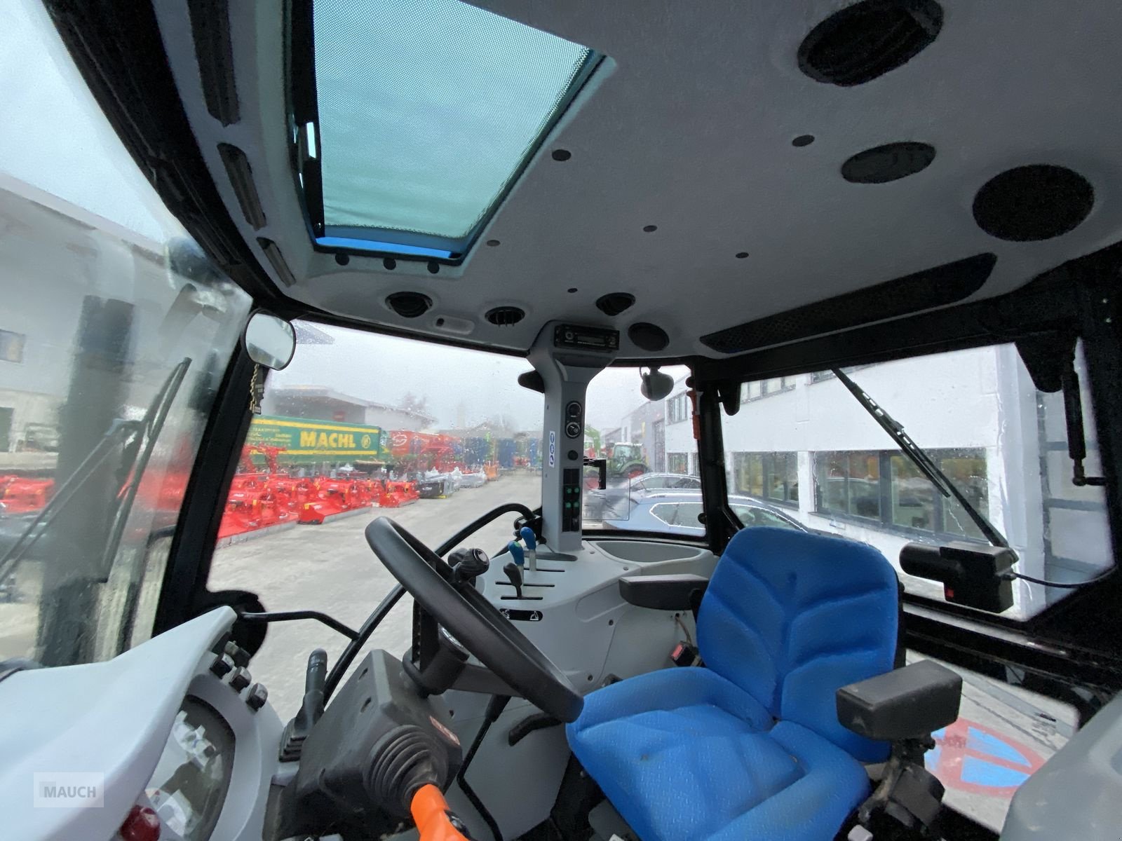 Traktor typu New Holland TD 5.85 + Druckluftbremsanlage, Gebrauchtmaschine v Burgkirchen (Obrázek 12)