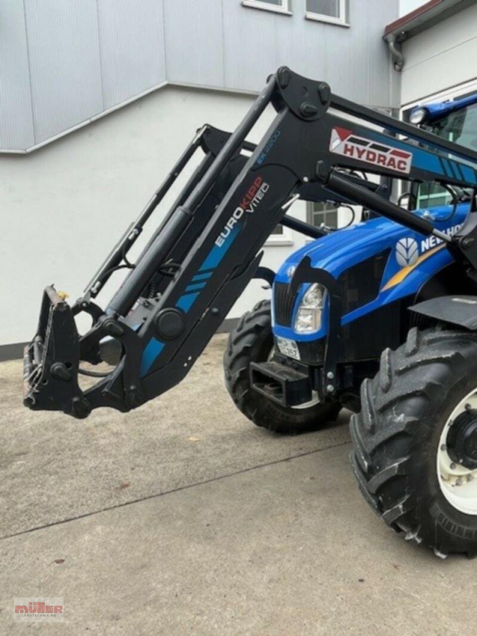 Traktor of the type New Holland TD 585, Gebrauchtmaschine in Holzhausen (Picture 7)