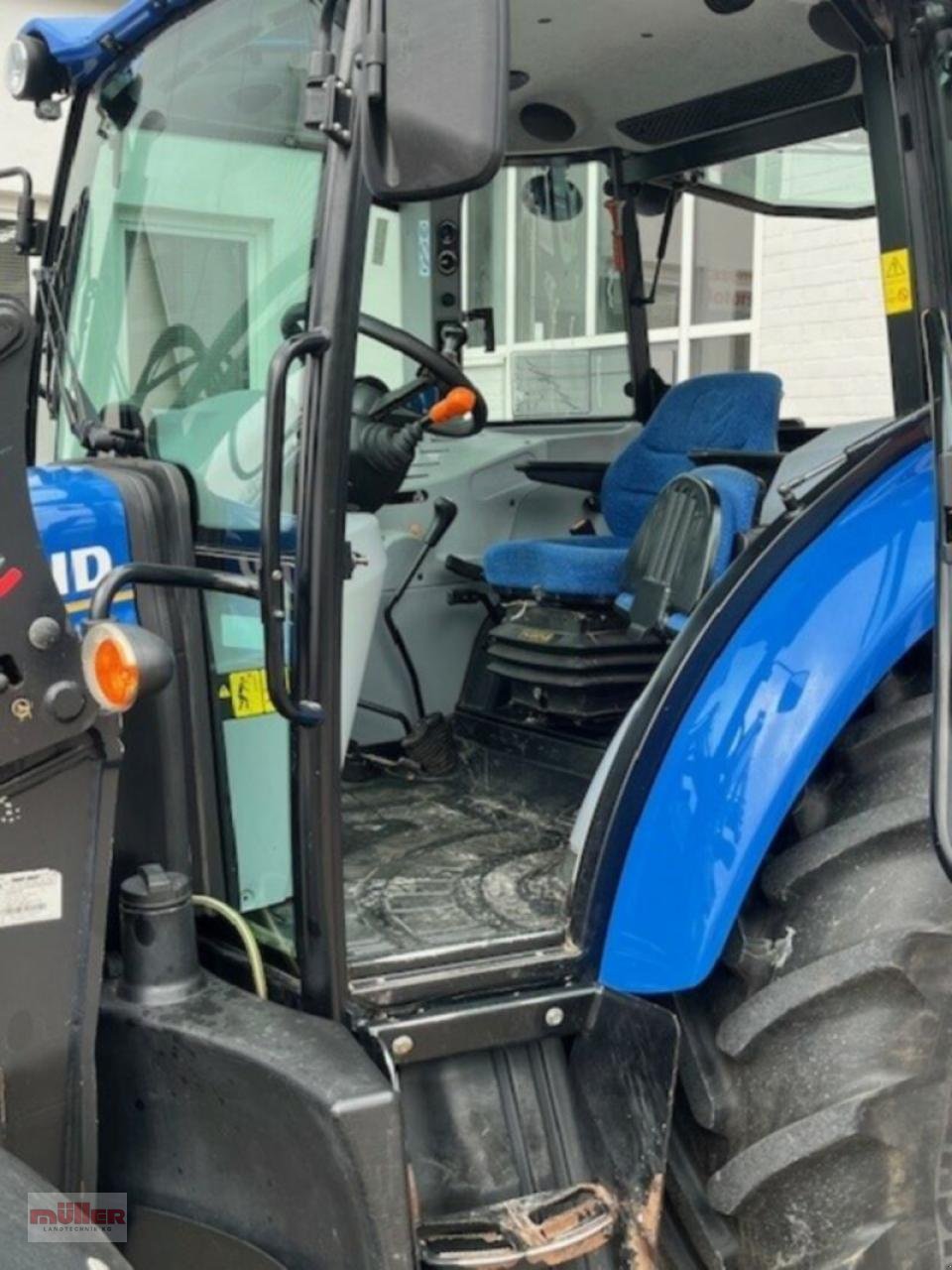 Traktor of the type New Holland TD 585, Gebrauchtmaschine in Holzhausen (Picture 10)