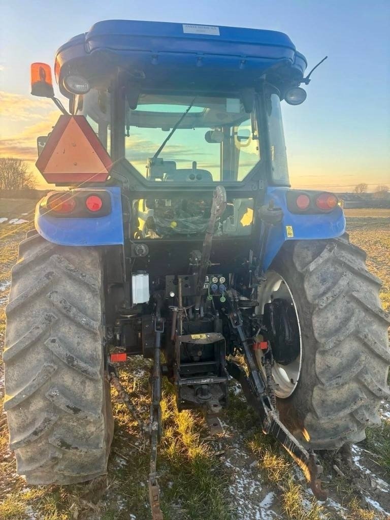 Traktor typu New Holland TD 5.95, Gebrauchtmaschine v Vinderup (Obrázek 7)