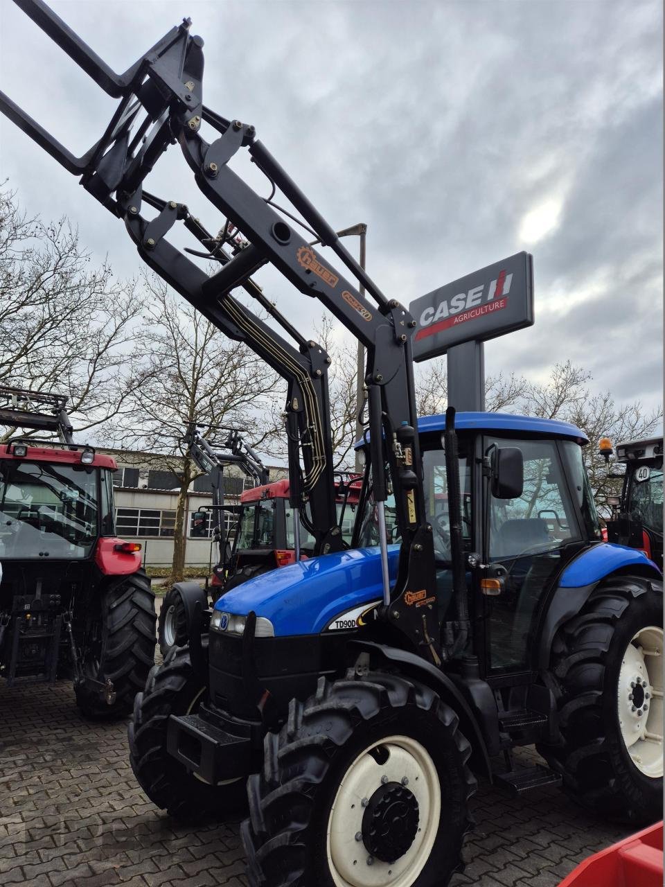 Traktor typu New Holland TD 90 D Allrad, Gebrauchtmaschine w Straubing (Zdjęcie 2)