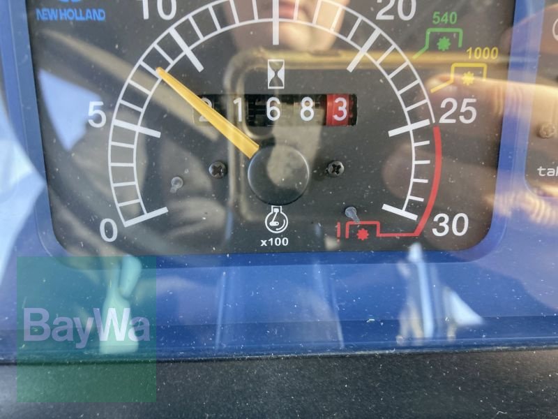 Traktor des Typs New Holland TD 95 D, Gebrauchtmaschine in Dinkelsbühl (Bild 22)