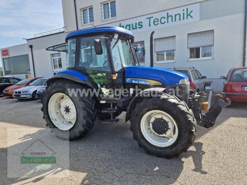 Traktor of the type New Holland TD 95 D, Gebrauchtmaschine in Amstetten (Picture 1)