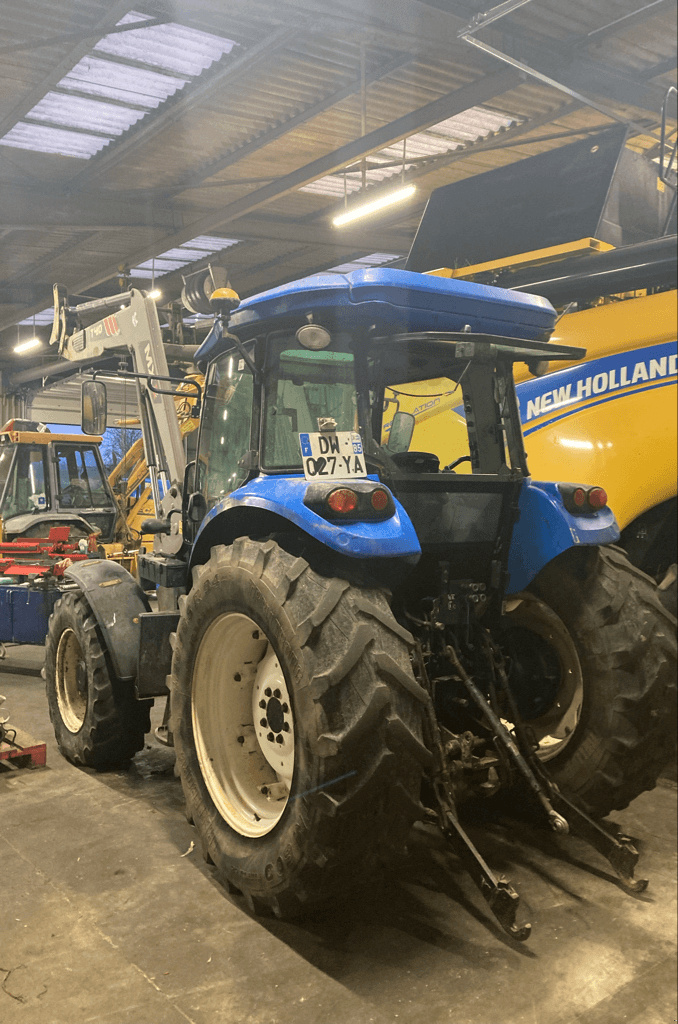Traktor типа New Holland TD5 95, Gebrauchtmaschine в TREMEUR (Фотография 2)