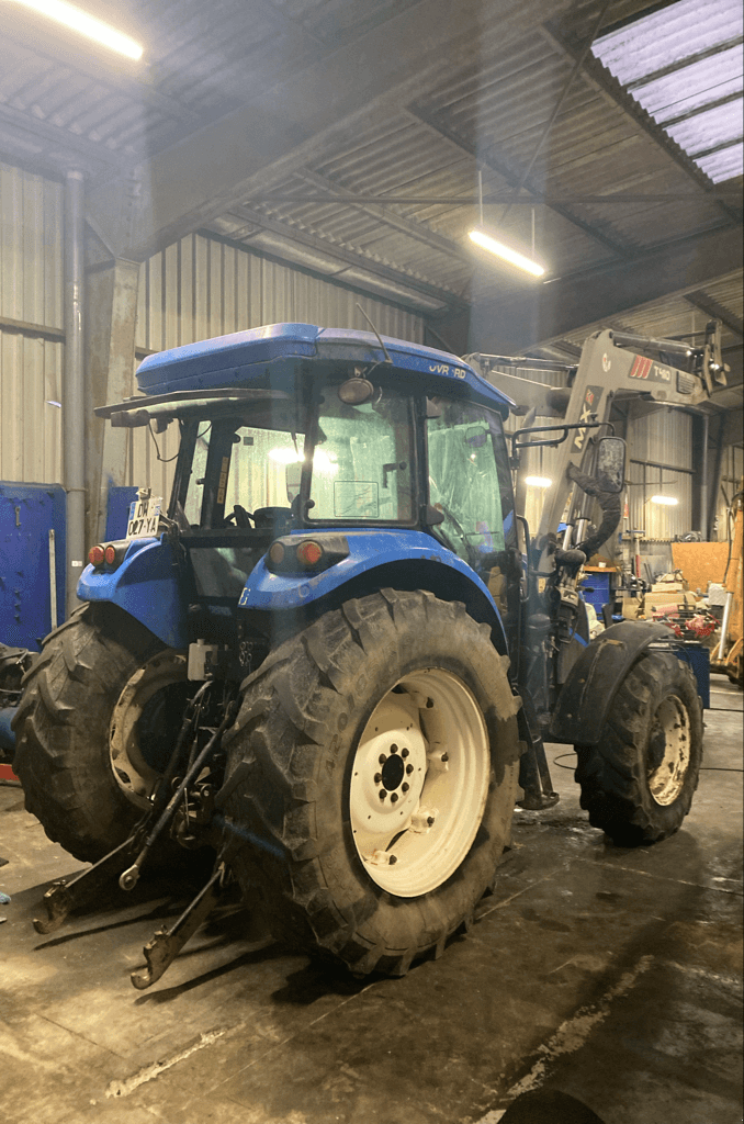 Traktor типа New Holland TD5 95, Gebrauchtmaschine в TREMEUR (Фотография 1)