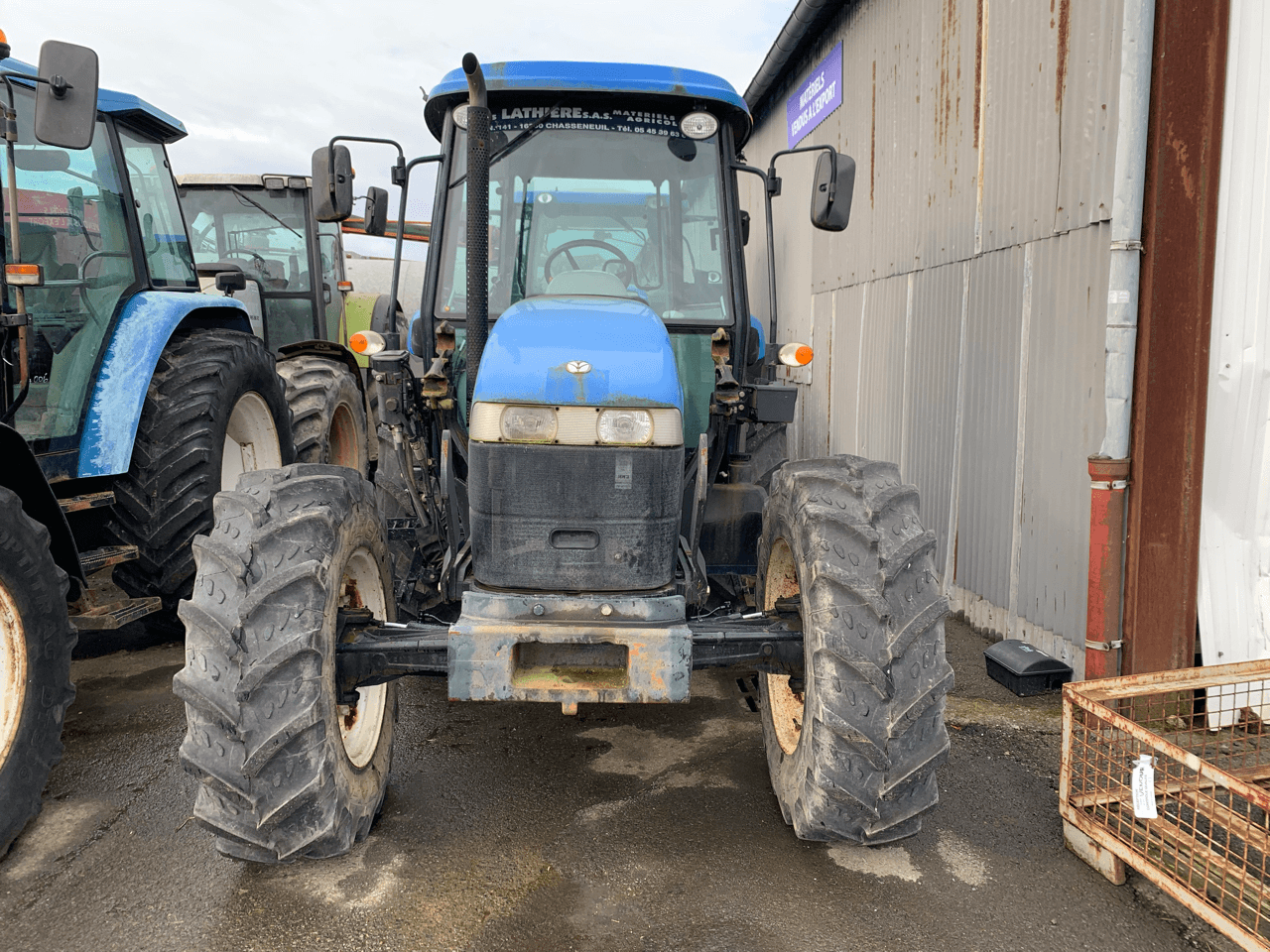 Traktor des Typs New Holland TD5040, Gebrauchtmaschine in TREMEUR (Bild 5)