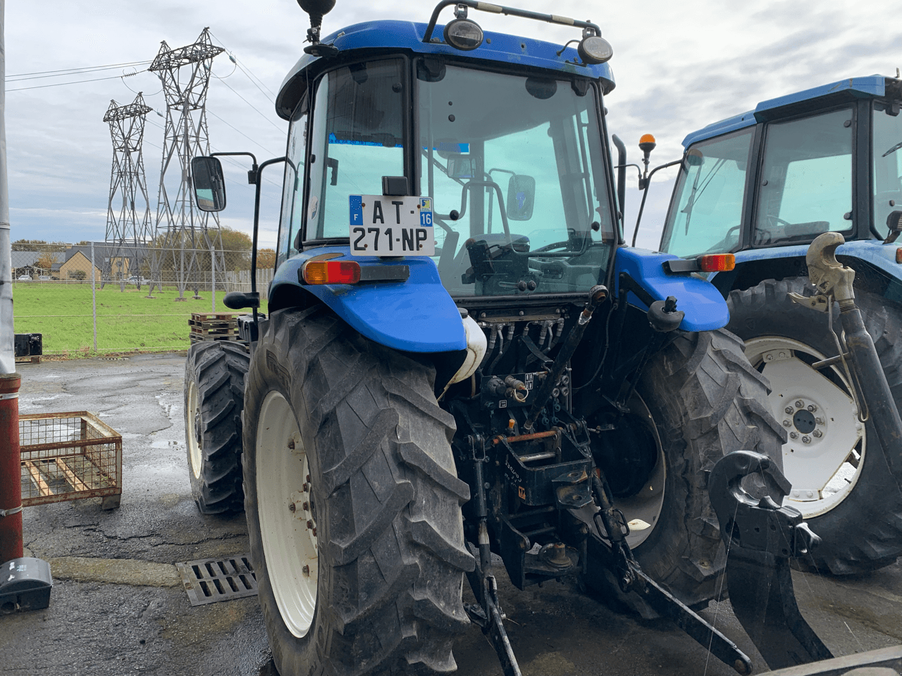 Traktor des Typs New Holland TD5040, Gebrauchtmaschine in TREMEUR (Bild 4)