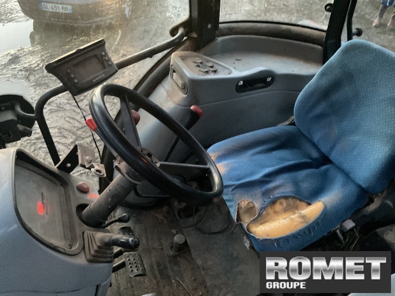 Traktor za tip New Holland TD5050, Gebrauchtmaschine u Gennes sur glaize (Slika 3)