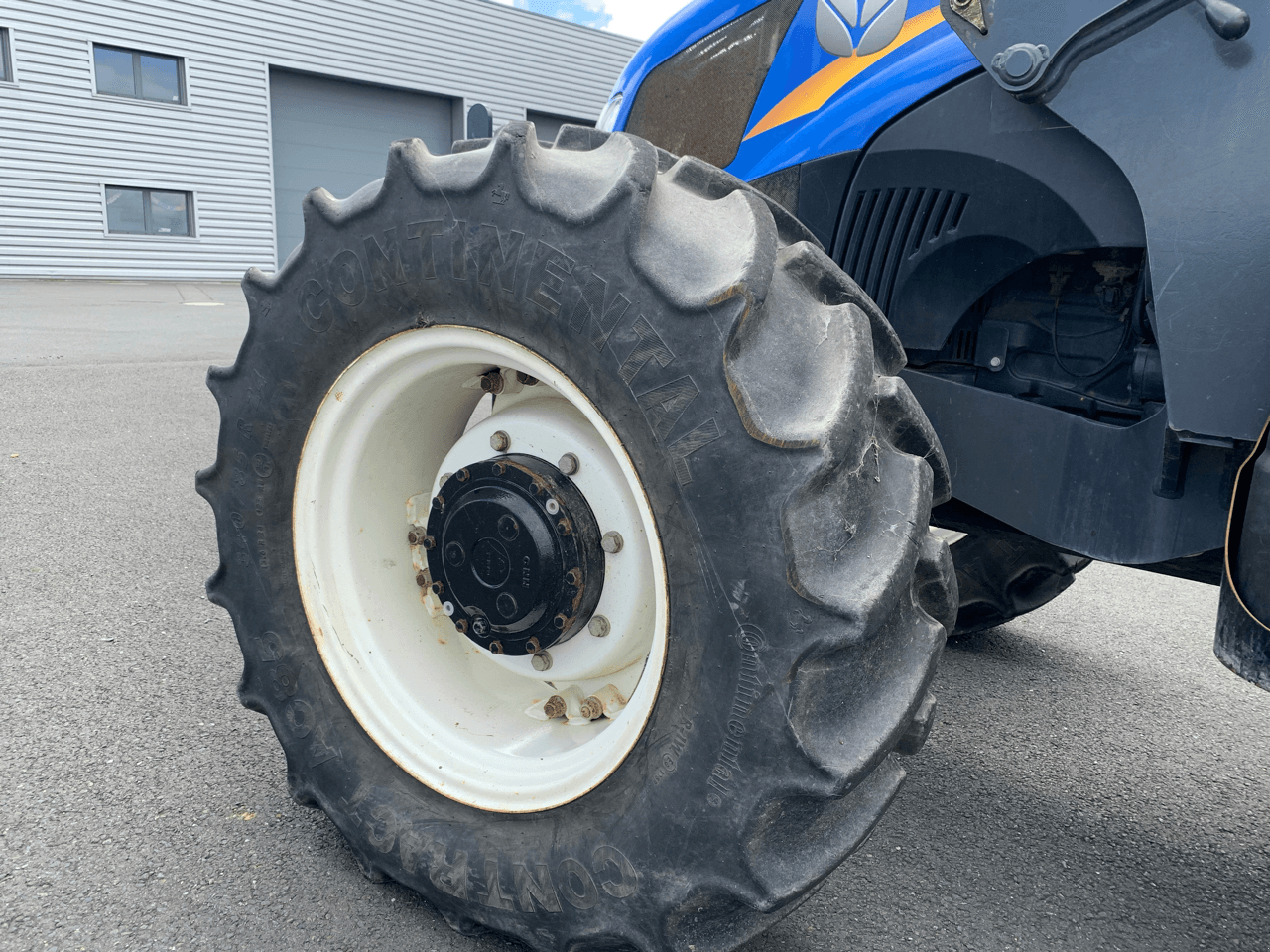 Traktor типа New Holland TD5.105, Gebrauchtmaschine в CONDE SUR VIRE (Фотография 10)