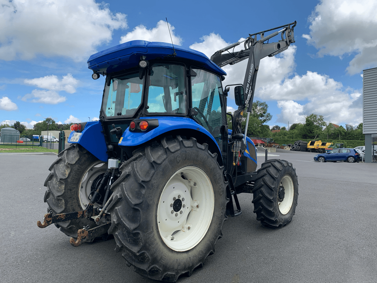Traktor типа New Holland TD5.105, Gebrauchtmaschine в CONDE SUR VIRE (Фотография 8)