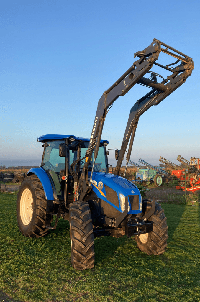 Traktor typu New Holland TD5.105, Gebrauchtmaschine w CONDE SUR VIRE (Zdjęcie 1)