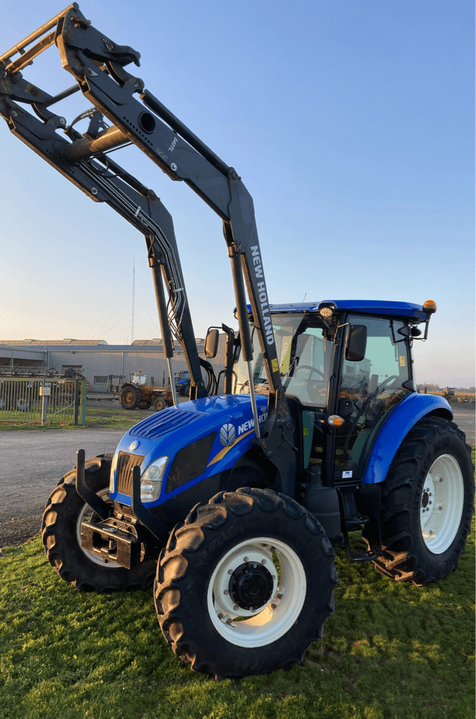 Traktor typu New Holland TD5.105, Gebrauchtmaschine w CONDE SUR VIRE (Zdjęcie 2)