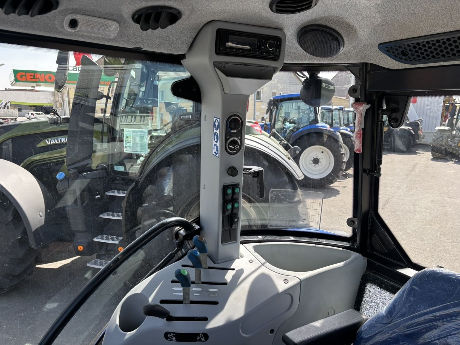 Traktor del tipo New Holland TD5.115 (Tier 4A), Gebrauchtmaschine en Göpfritz (Imagen 8)