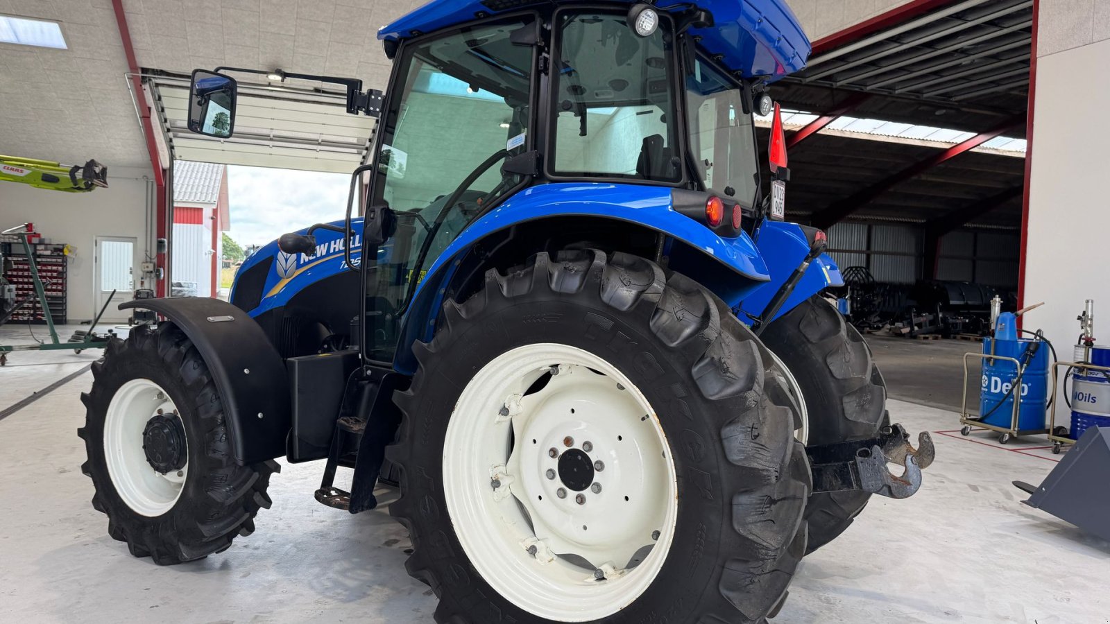 Traktor типа New Holland TD5.85 KUN 150 TIMER OG AIRCON!, Gebrauchtmaschine в Nørager (Фотография 7)