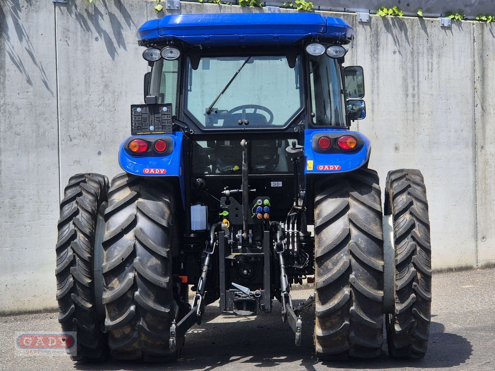 Traktor des Typs New Holland TD5.85 (Tier 4A), Gebrauchtmaschine in Lebring (Bild 2)