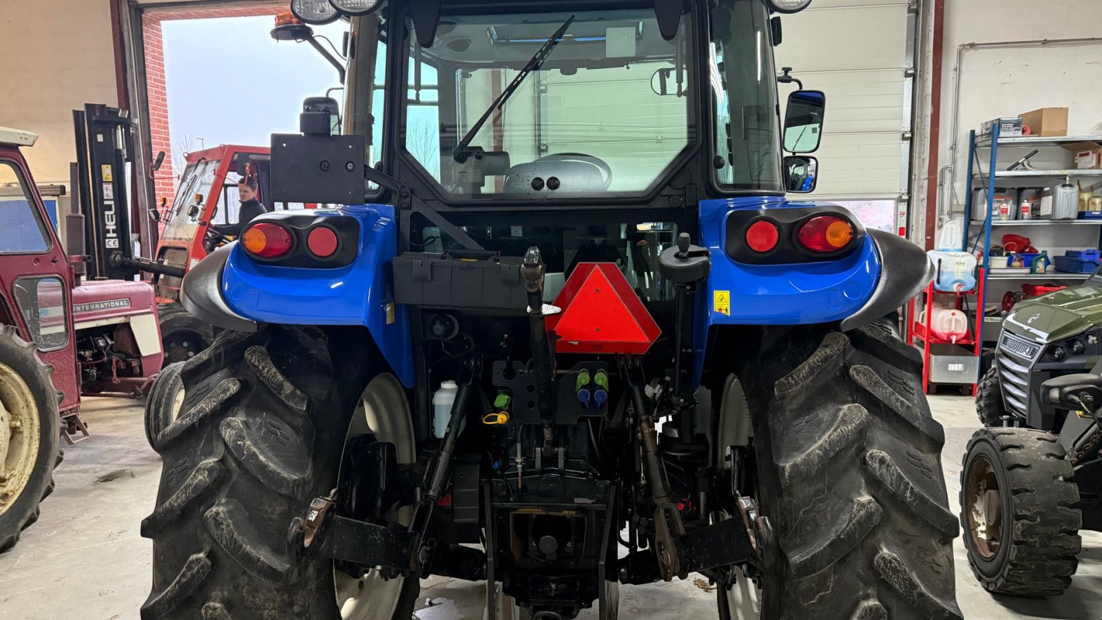 Traktor του τύπου New Holland TD5.85, Gebrauchtmaschine σε Hadsten (Φωτογραφία 4)