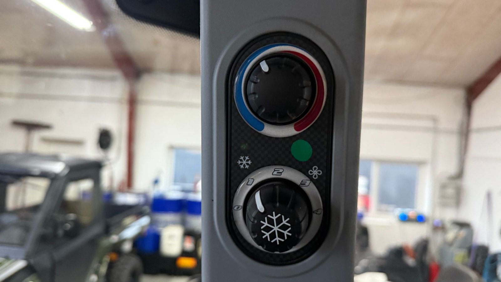 Traktor του τύπου New Holland TD5.85, Gebrauchtmaschine σε Hadsten (Φωτογραφία 18)