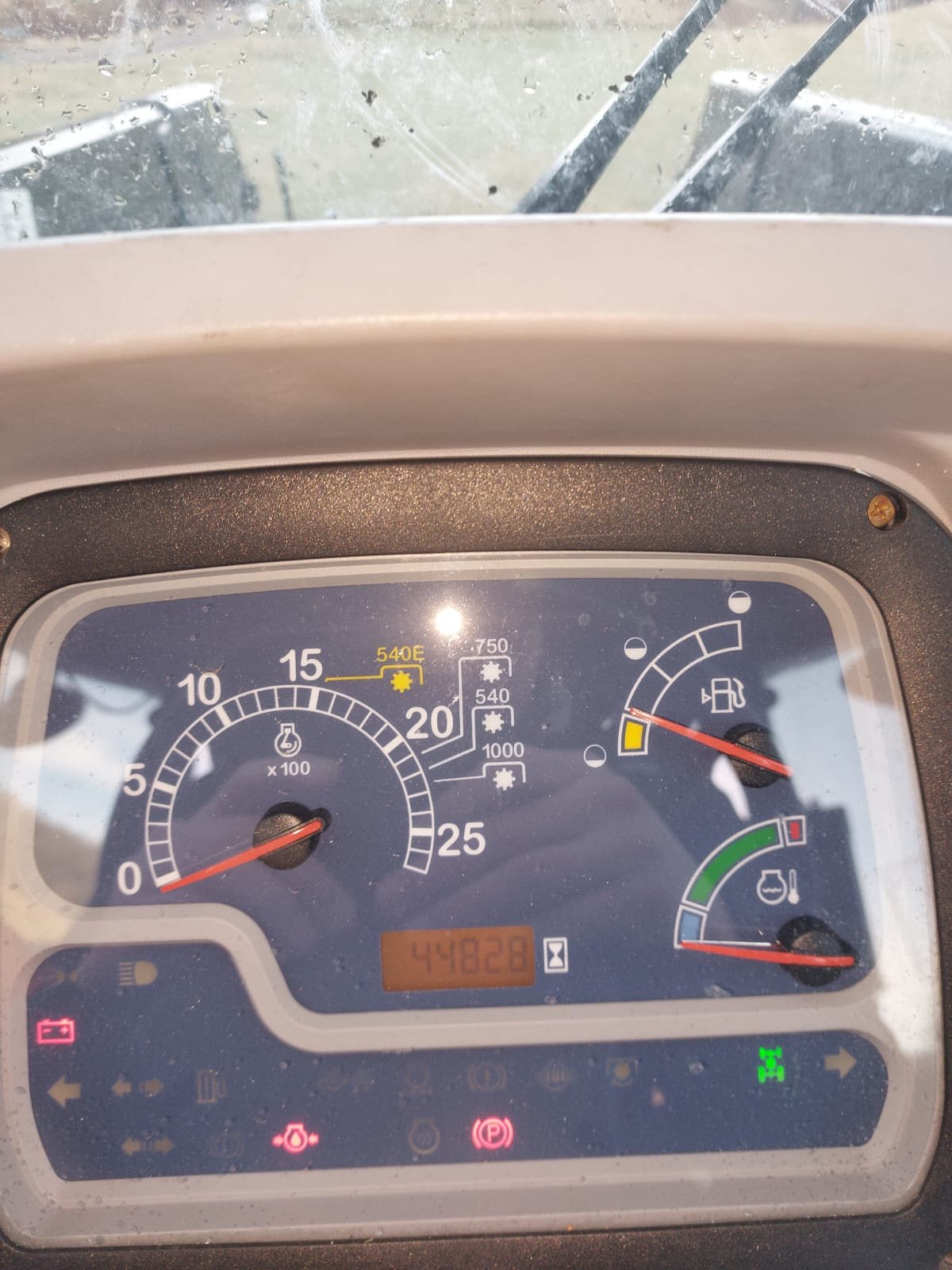 Traktor типа New Holland TD5.85, Gebrauchtmaschine в Sölden (Фотография 8)