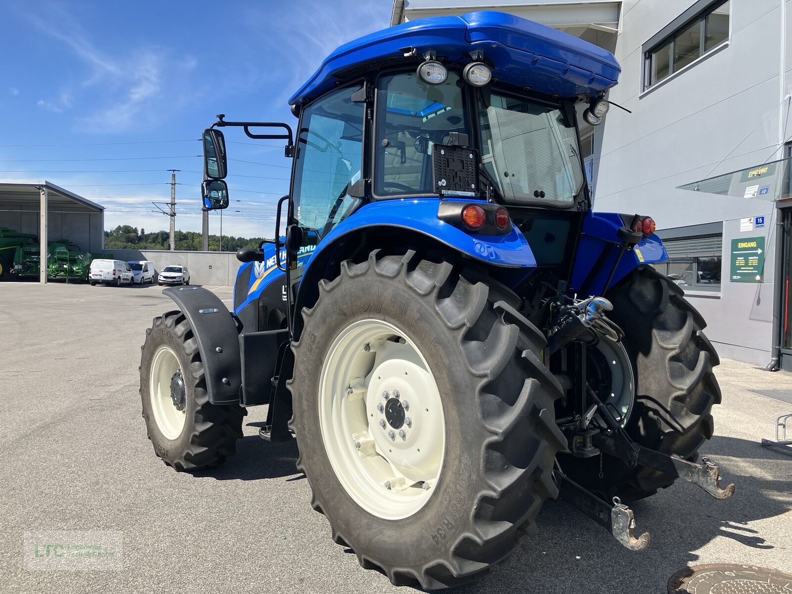 Traktor of the type New Holland TD5.85, Gebrauchtmaschine in Redlham (Picture 4)