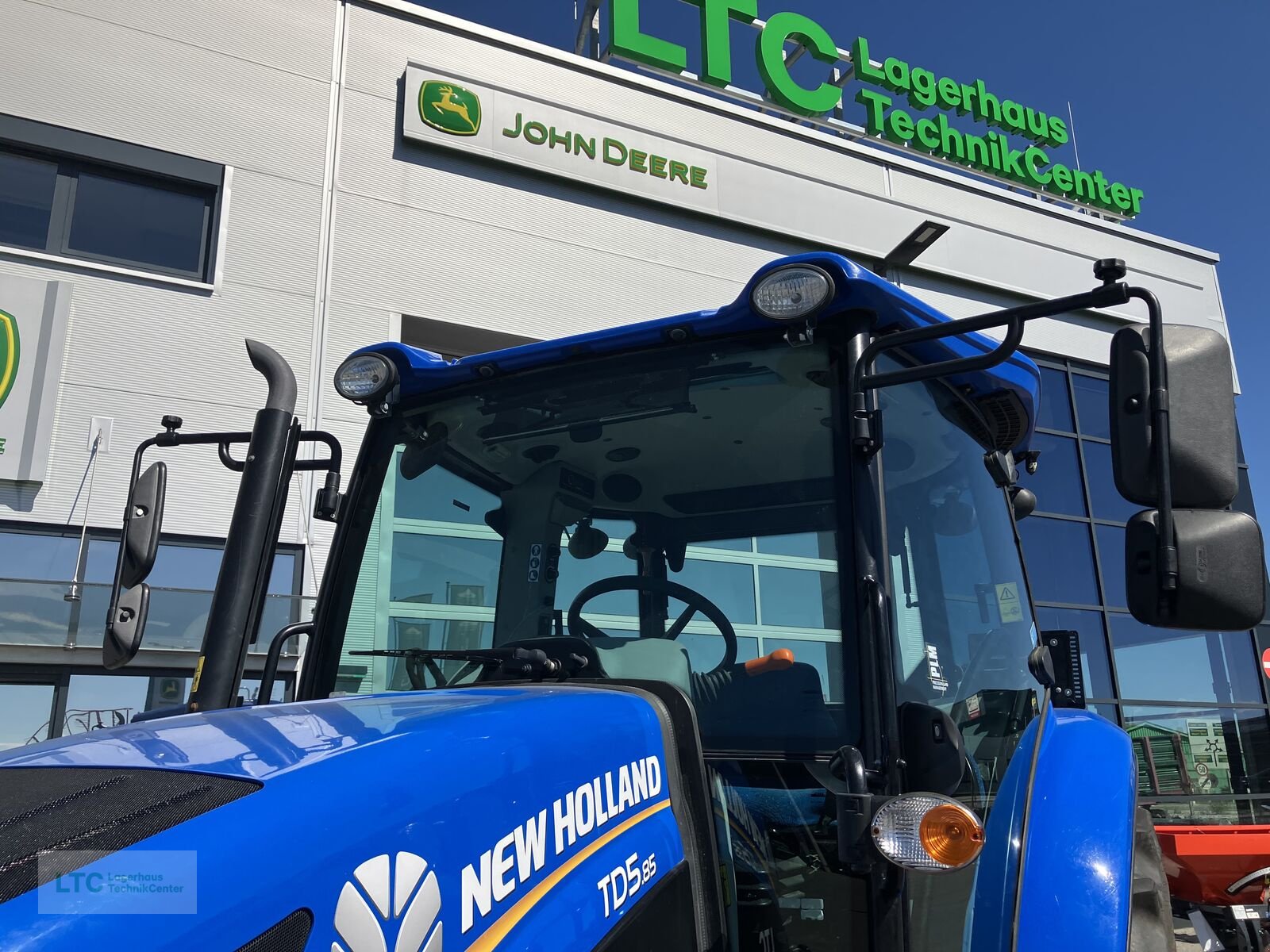 Traktor of the type New Holland TD5.85, Gebrauchtmaschine in Redlham (Picture 27)