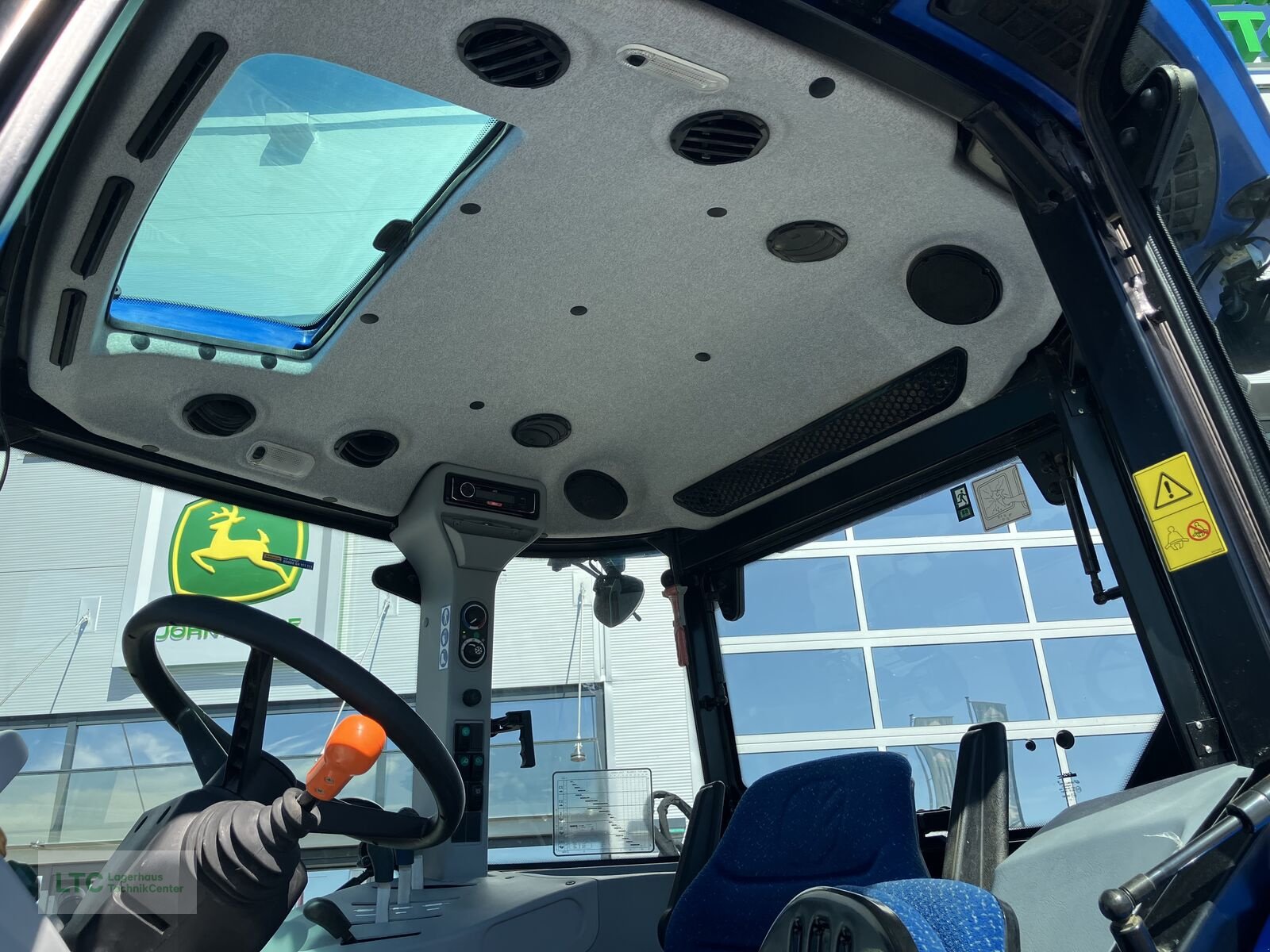 Traktor of the type New Holland TD5.85, Gebrauchtmaschine in Redlham (Picture 22)