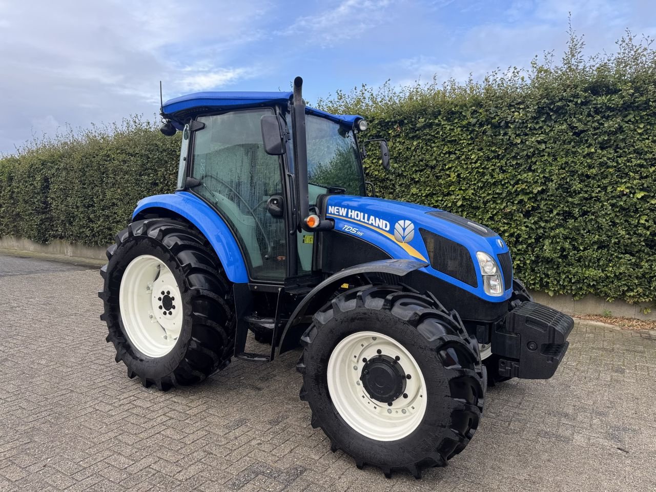 Traktor от тип New Holland TD5.95, Gebrauchtmaschine в Deurningen (Снимка 1)