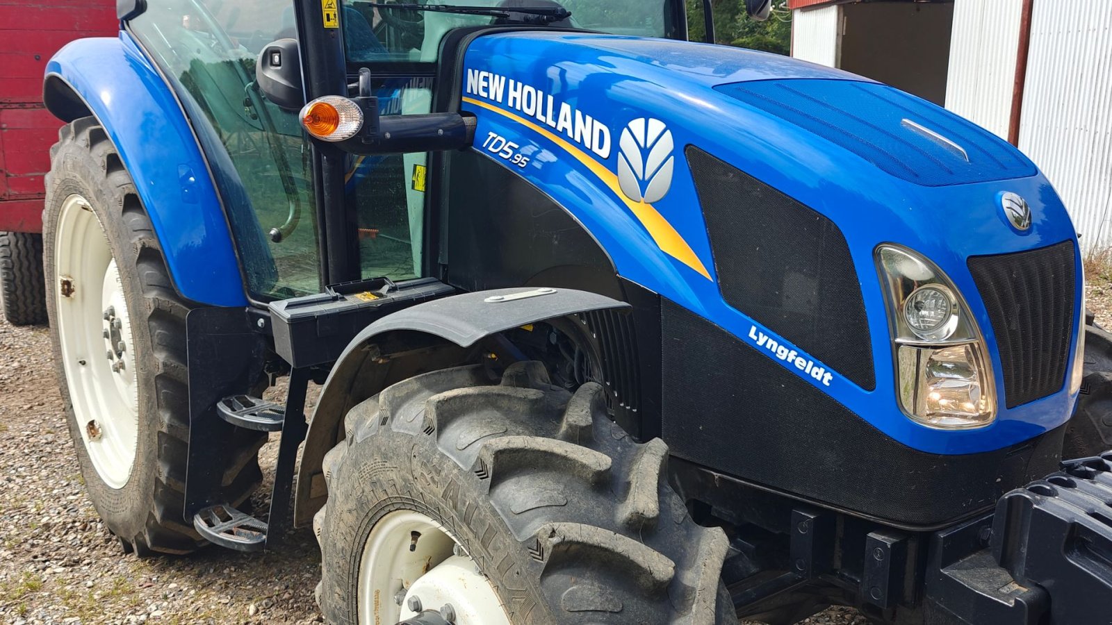 Traktor Türe ait New Holland TD5.95, Gebrauchtmaschine içinde Vejen (resim 2)
