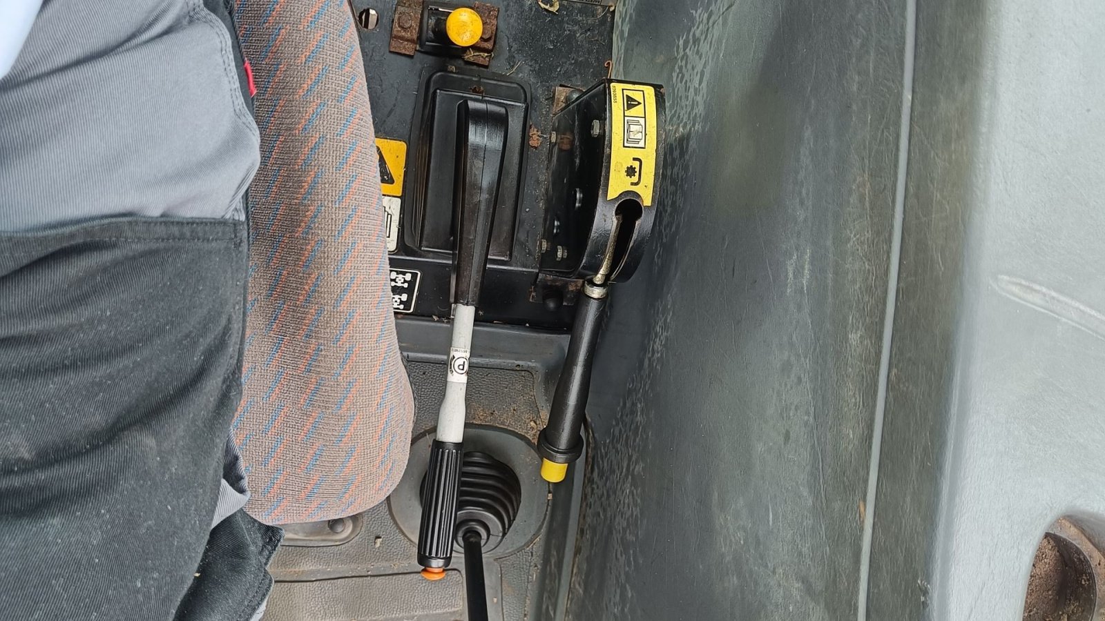 Traktor typu New Holland TD90D med frontlæsser (Eurobeslag), Gebrauchtmaschine v Egtved (Obrázek 15)