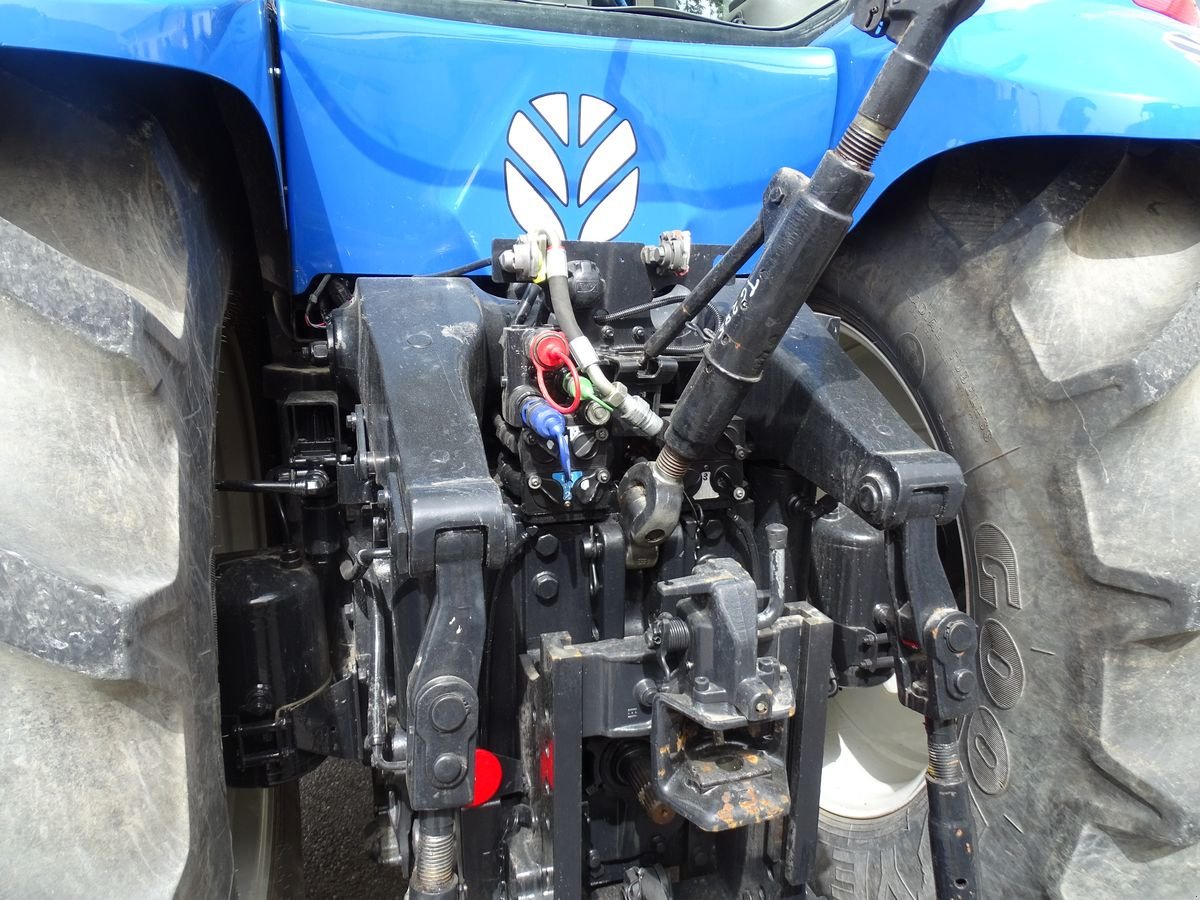 Traktor des Typs New Holland TG 255, Gebrauchtmaschine in Burgkirchen (Bild 9)