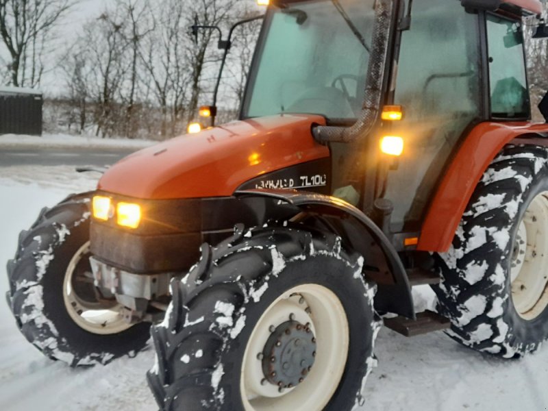 Traktor типа New Holland TL 100, Gebrauchtmaschine в Skive (Фотография 1)