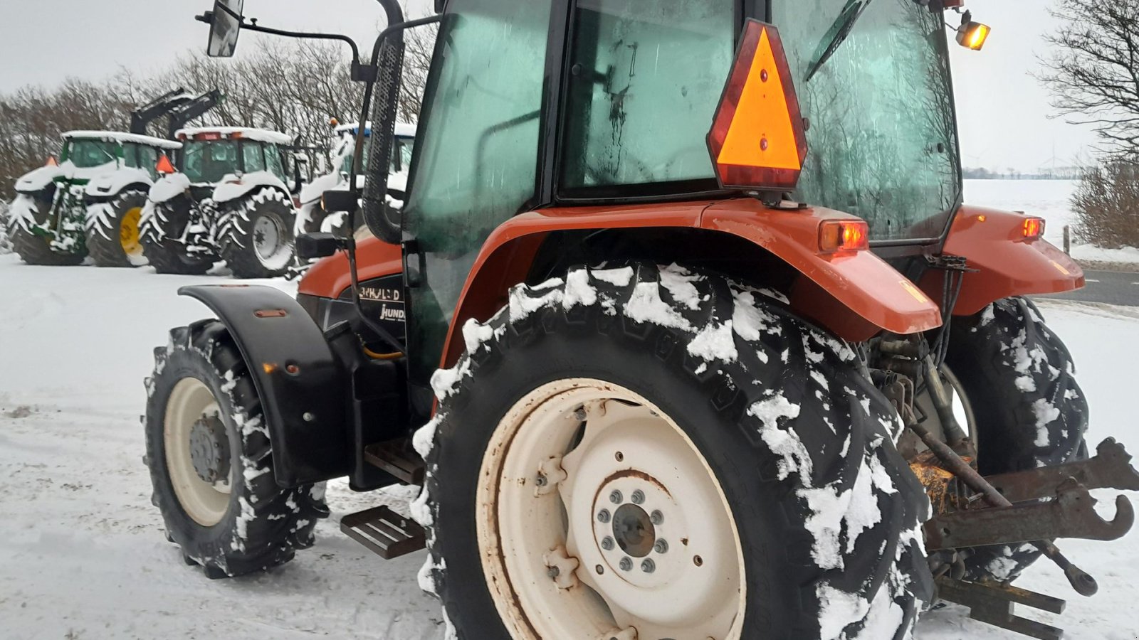 Traktor Türe ait New Holland TL 100, Gebrauchtmaschine içinde Skive (resim 5)