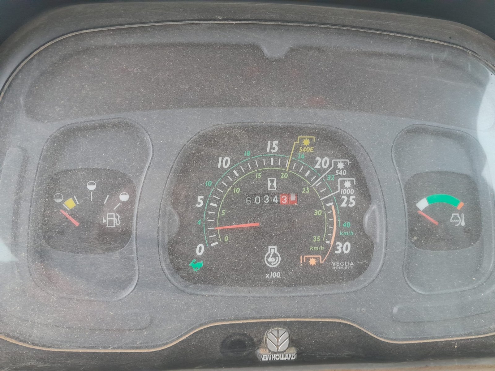 Traktor van het type New Holland TL 100, Gebrauchtmaschine in Creglingen (Foto 6)