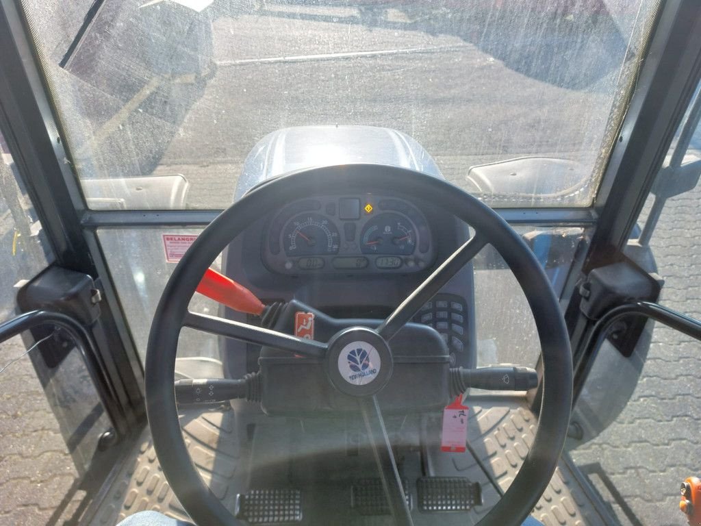 Traktor van het type New Holland TL 100A, Gebrauchtmaschine in Wierden (Foto 4)