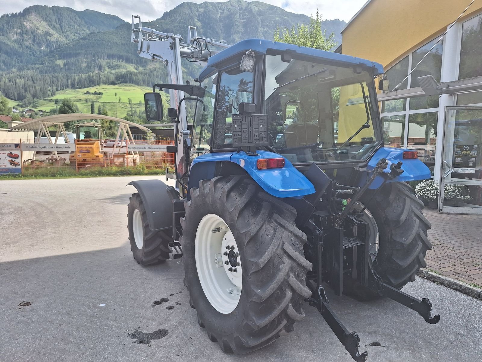 Traktor типа New Holland TL 70, Gebrauchtmaschine в Burgkirchen (Фотография 10)