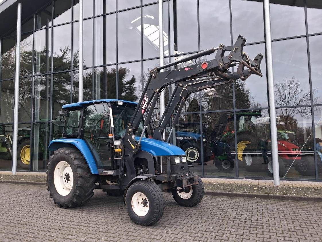 Traktor tipa New Holland TL 70, Gebrauchtmaschine u Boxtel (Slika 1)