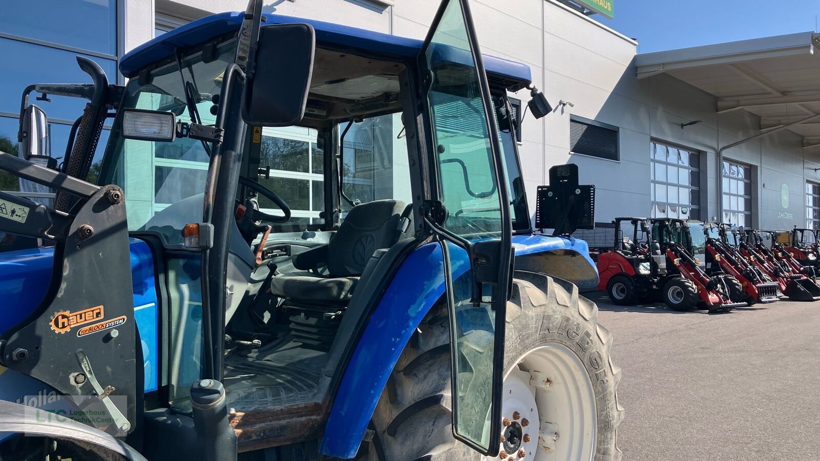 Traktor des Typs New Holland TL 80, Gebrauchtmaschine in Eggendorf (Bild 5)