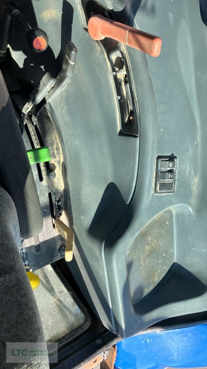 Traktor des Typs New Holland TL 80, Gebrauchtmaschine in Eggendorf (Bild 16)