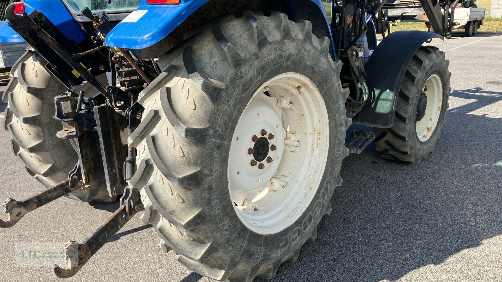 Traktor des Typs New Holland TL 80, Gebrauchtmaschine in Eggendorf (Bild 14)