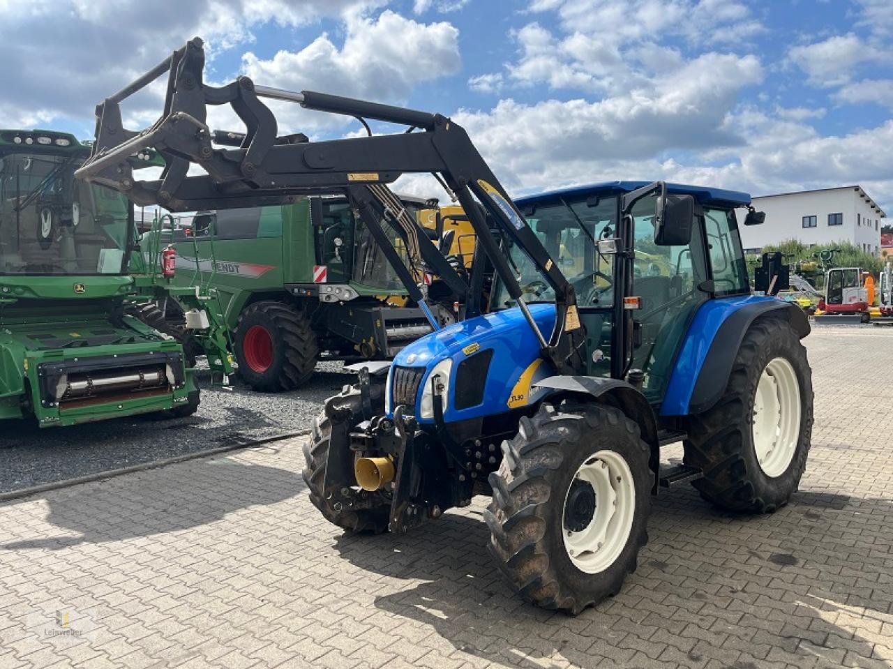 Traktor типа New Holland TL 90 A, Gebrauchtmaschine в Neuhof - Dorfborn (Фотография 2)