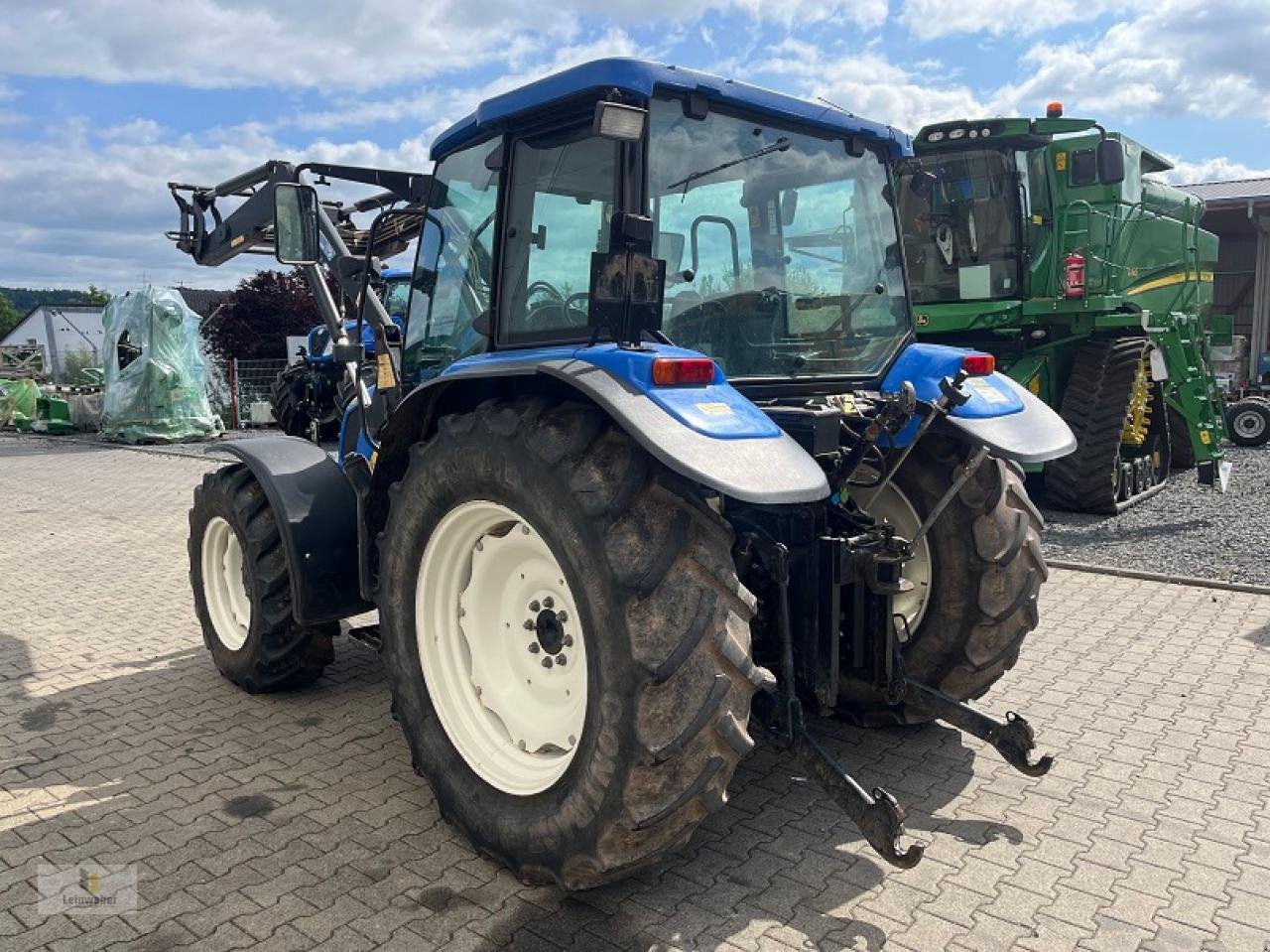 Traktor типа New Holland TL 90 A, Gebrauchtmaschine в Neuhof - Dorfborn (Фотография 4)