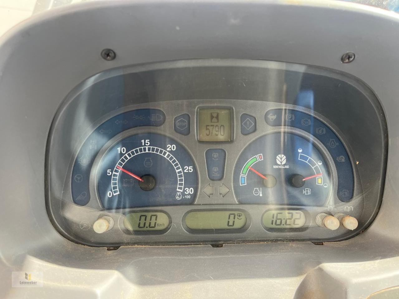 Traktor типа New Holland TL 90 A, Gebrauchtmaschine в Neuhof - Dorfborn (Фотография 7)